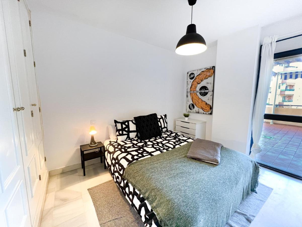 Apartamento 3 Dormitorios En Centro De Con Parking Privado
