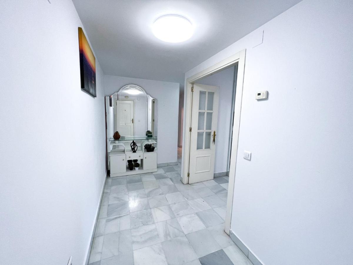 Apartamento 3 Dormitorios En Centro De Con Parking Privado Apartamento